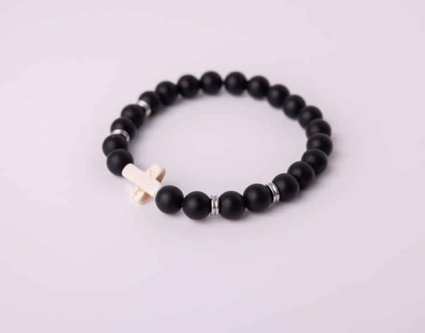 Faith & Boldness matte onyx Christian cross bracelet